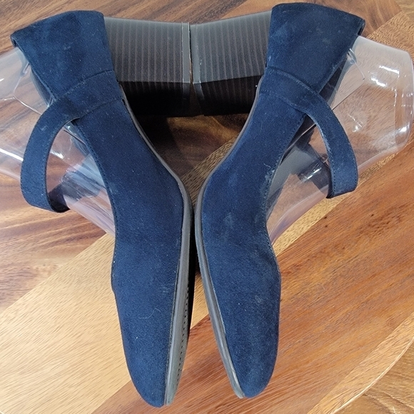 Style & Co Blue Faux Suede Mary Jane heels Size 9.5 - Picture 10 of 17